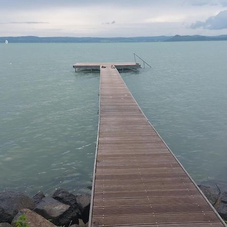 Kiss Apartman Juventus Balatonföldvár Extérieur photo