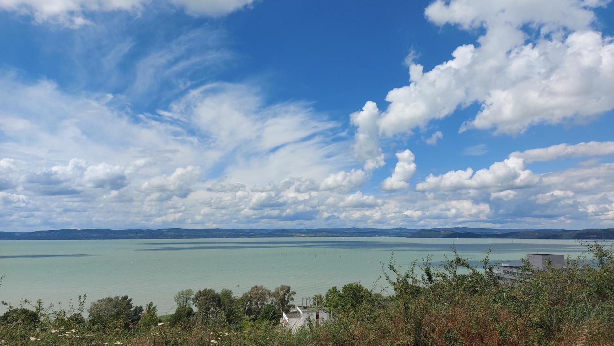 Kiss Apartman Juventus Balatonföldvár Extérieur photo